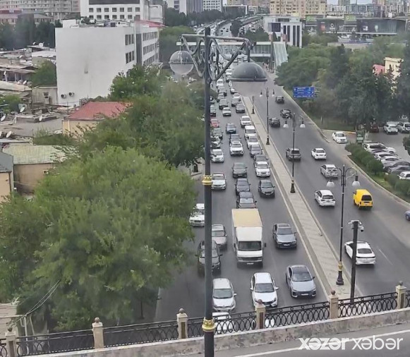 Tbilisi prospektində yol qəzası baş verib