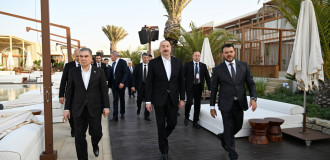Azərbaycan Prezidenti və Türkmənistan Xalq Məsləhətinin sədri “Sea Breeze”də olublar