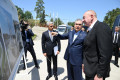 İlham Əliyev və Qurbanqulu Berdiməhəmmədov Yeni Şuşa məscidində tikinti işlərinin gedişi ilə tanış olublar