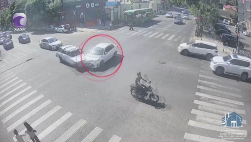 Qırmızı işıqdan keçdi, dəhşətli qəza törətdi