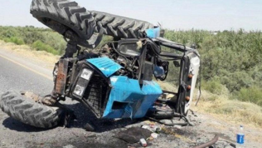 Yardımlıda traktor aşdı, sürücü